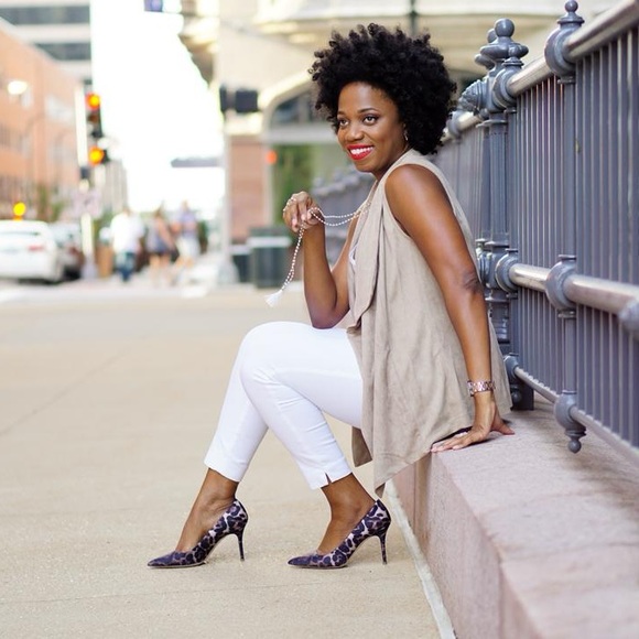 NWT Faux Suede Vest. CJ Banks Size 1X - Picture 3 of 7